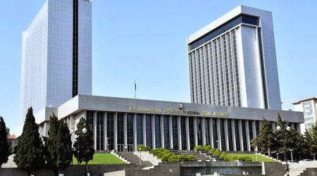 Milli Məclisin növbəti iclası başlayıb