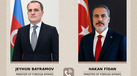 Azərbaycan və Türkiyənin XİN rəhbərləri telefonla danışıb