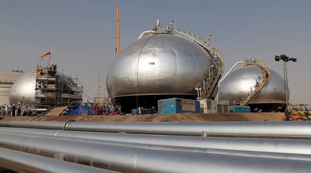 На Ближнем Востоке закрылись нефтегазовые объекты