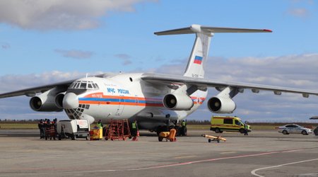 Эвакуация из Ирана: Россия отправила спецборт в Баку
