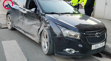 Gəncədə “Chevrolet” yük maşını ilə toqquşub, xəsarət alan var