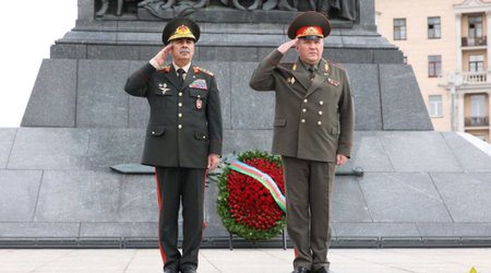 Глава Минобороны Беларуси осудил удары иранских беспилотников по Нахчывану