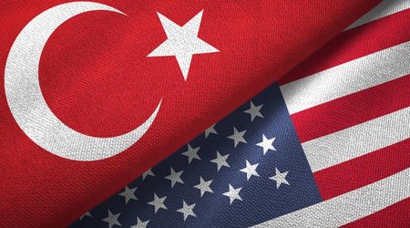 США эвакуируют дипломатов из Турции