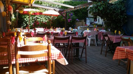Bakıda vətəndaşlar yanvarda restoranlara 117 milyon manat xərcləyib