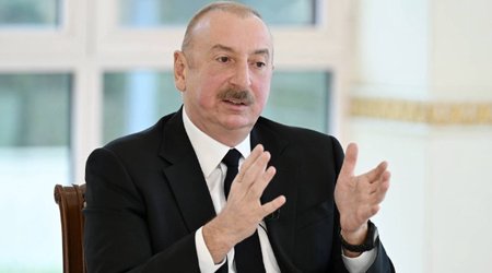 Prezident: Azərbaycan nəqliyyat infrastrukturunun inkişafına investisiya yatırır