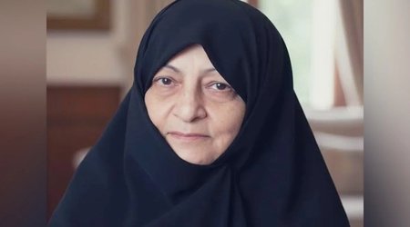 СМИ: Вдова Али Хаменеи жива