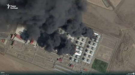 Резервуары полностью сгорели после удара по нефтебазе в России