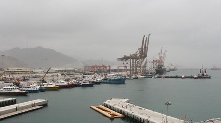 На порт Фуджейра в ОАЭ вновь совершена атака