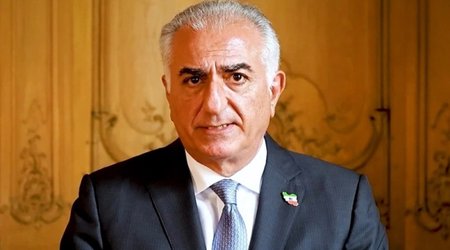 Пехлеви призвал создать «Отряд наследия Ирана»