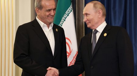 Путин поздравил сНаврузом руководство Ирана