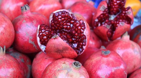 Azərbaycanın nar ixracından əldə etdiyi gəlir açıqlanıb