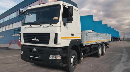 Азербайджан закупит в Беларуси 100 единиц автотехники для Минэкологии