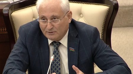 Prezident deputatla bağlı sərəncam imzalayıb