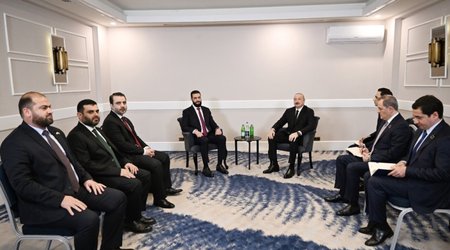 İlham Əliyevin Antalyada Suriyanın keçid dövrü Prezidenti ilə görüşü olub