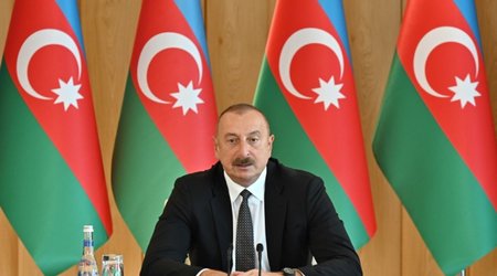 Ağsaqqallarımız ölkə həyatının bütün sahələrində fəal iştirak edirlər"- İlham Əliyev