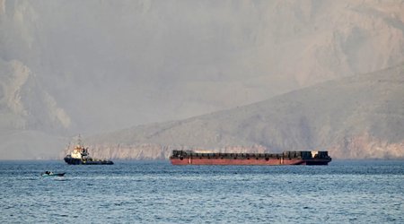 SEPAH Hörmüz boğazında İsraillə əlaqəli iki gəmini saxlayıb