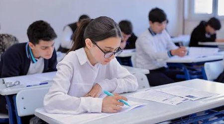 Gələn ildən buraxılış imtahanının vaxtına 15 dəqiqə əlavə ediləcək