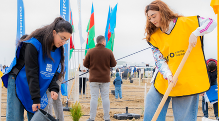 Bright support from Yelo Bank for the 1 million trees target!