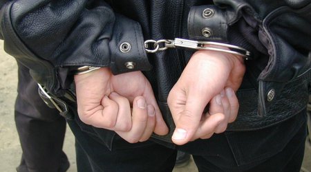 Dələduzluğa görə beynəlxalq axtarışda olan şəxslər saxlanılıb