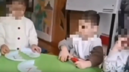 Bağçada uşaqları təhqir edən tərbiyəçi işdən çıxarılıb