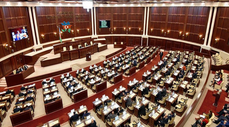 Azerbaijani parliament to discuss eight issues on May 12