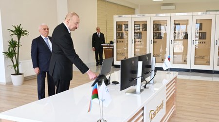 Ильхам Алиев на открытии подстанции «Шафаг»