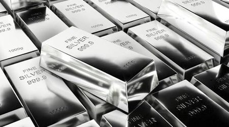 "Comex" birjasında gümüşün qiyməti 90 dolları ötüb