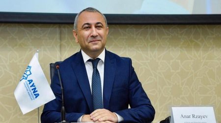 Глава AYNA заявил о необходимости снизить загруженность общественного транспорта