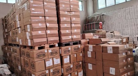 Türkiyədən Azərbaycana 1,5 milyon manatlıq siqaretin qanunsuz gətirilməsinin qarşısı alınıb
