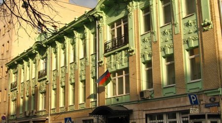 Азербайджанских моряков возвращают на родину