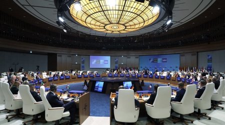 NATO liderləri 2026-cı ildə Ukraynaya 70 milyard avro hərbi yardım vəd edib