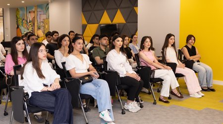 В Yelo Bank стартовала программа летней стажировки “Summer Challenge”!