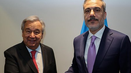 Hakan Fidan BMT Baş katibi ilə regional məsələləri müzakirə edib