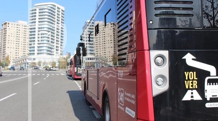 Bakının Əbdüləzəl Dəmirçizadə küçəsində hərəkət istiqaməti dəyişdirilir