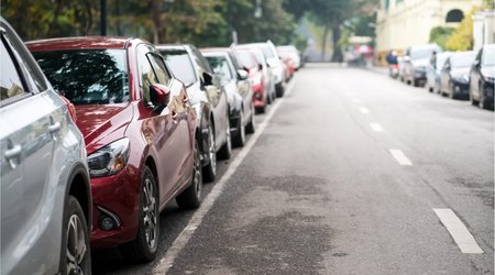 Azərbaycanda "parklanma yerlərinin minimal sayının məcburi kvotası" təsdiq edilib