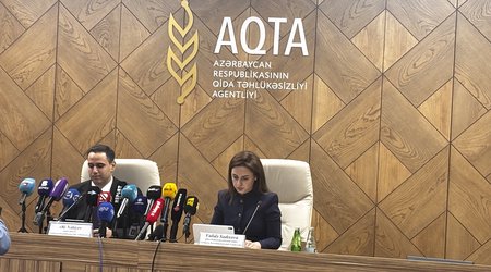 İdxal və ixrac prosesləri AQTİS vasitəsilə tam rəqəmsallaşdırılıb*
