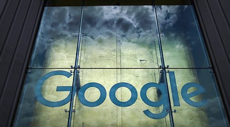 Еврокомиссия оштрафовала Google на миллиард. Трамп грозит «высокой ценой»