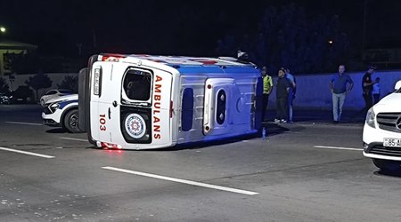 Четыре человека пострадали в ДТП с участием машины скорой помощи в Нахчыване