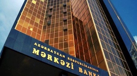 Azerbaijan banks’ loan portfolio rises to 31.8 bln manats