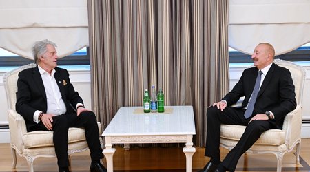 President Ilham Aliyev meets former Ukrainian President Viktor Yushchenko in Baku