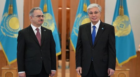 Посол Азербайджана вручил верительные грамоты президенту Казахстана
