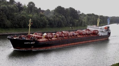 Беспилотник атаковал судно с азербайджанцами в Черном море