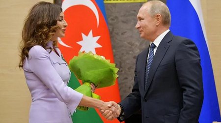 Putin Mehriban Əliyevanı təbrik edib