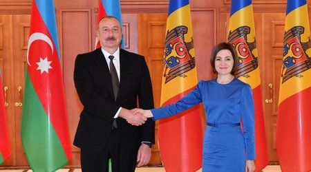 President Aliyev Congratulates Moldovan Counterpart on 35th Independence Anniversary