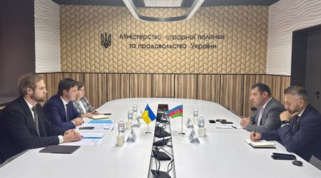 Баку и Киев намерены вернуть товарооборот на уровень $1 млрд