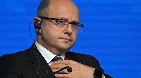 Azərbaycan 2032-ci ildən iki yeni yaşıl enerji dəhlizini istifadəyə verməyi planlaşdırır - nazir