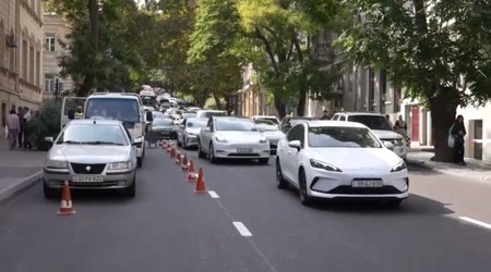 Baku police and transport agency tighten road safety controls near schools