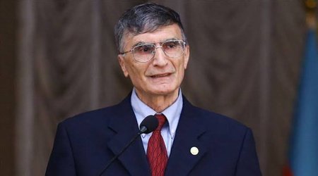 Prezident İlham Əliyev Əziz Səncəri “Şöhrət” ordeni ilə təltif edib