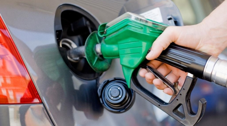 Iran doubles third-tier gasoline price to 100,000 rials per liter