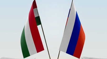 Macarıstan 10 rusiyalı diplomatı ölkədən çıxarır